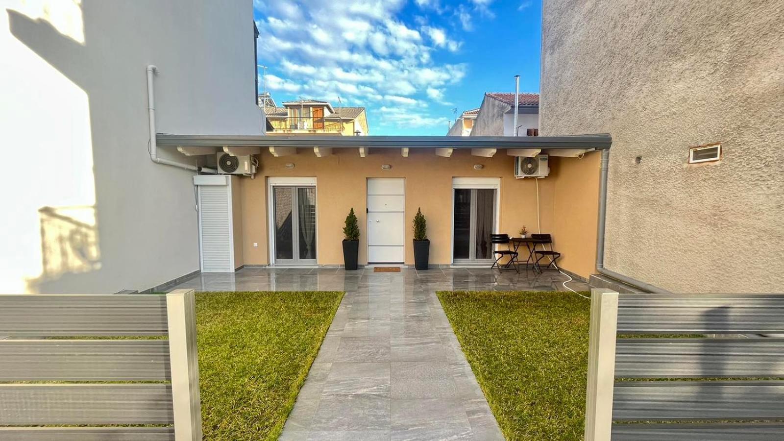 Ria'S Gardenview Apartment Ioánina Exterior foto